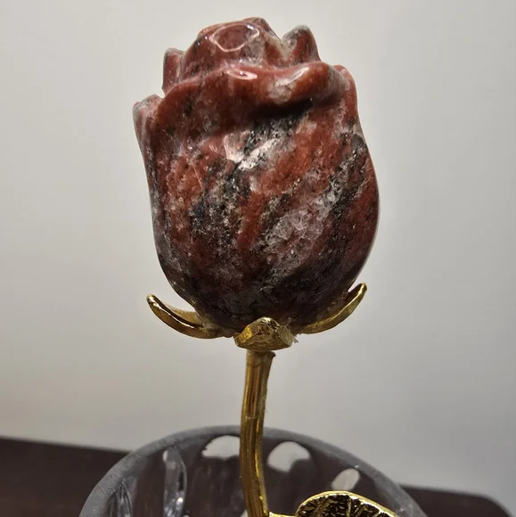 Red Sesame Stone Crystal Rose - Picture 1 of 13